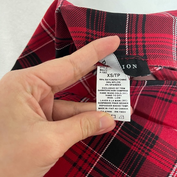 Red Bodycon Mini Pencil Skirt - Picture 3 of 5